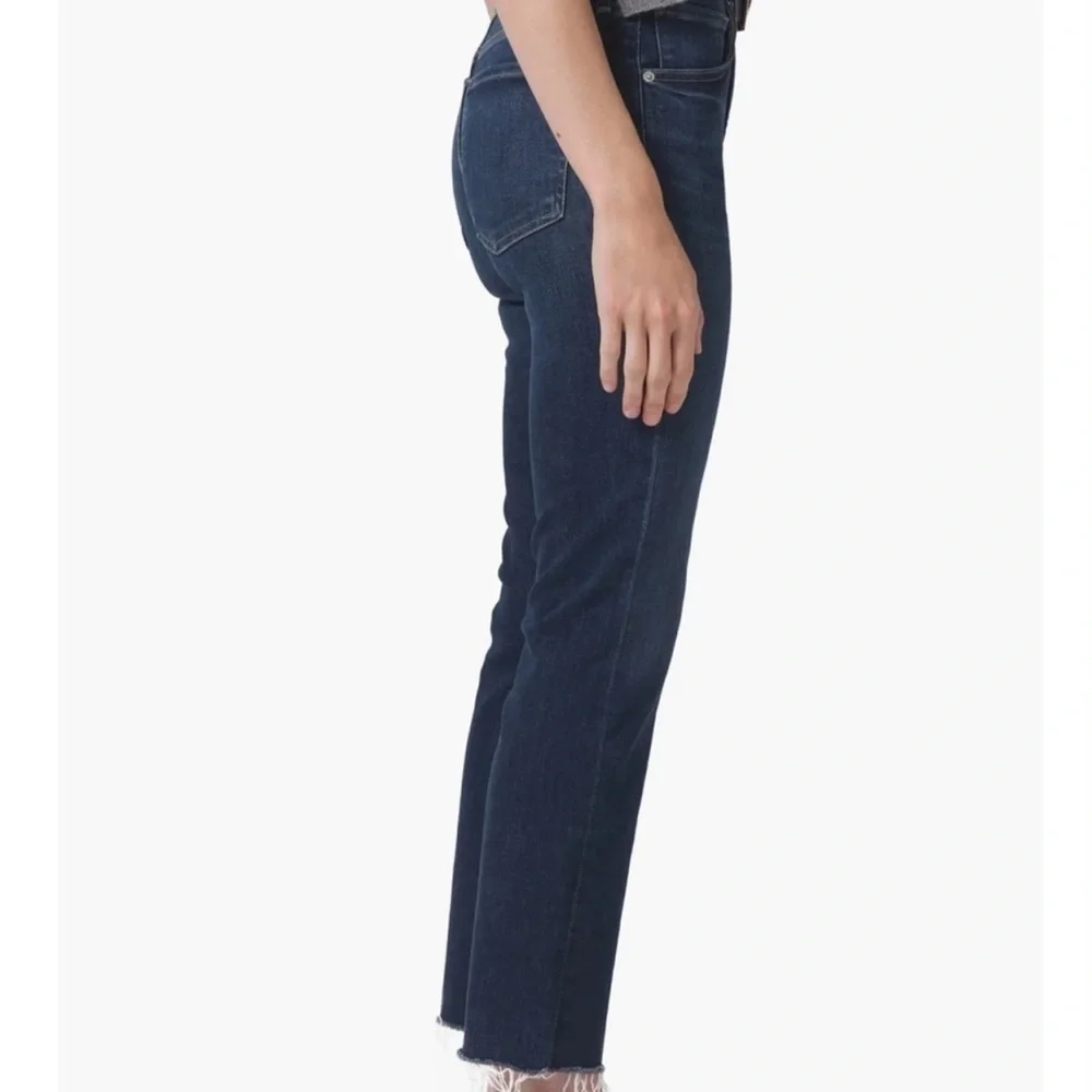 Citizens of Humanity Isola Crop Raw Hem Bootcut Jeans